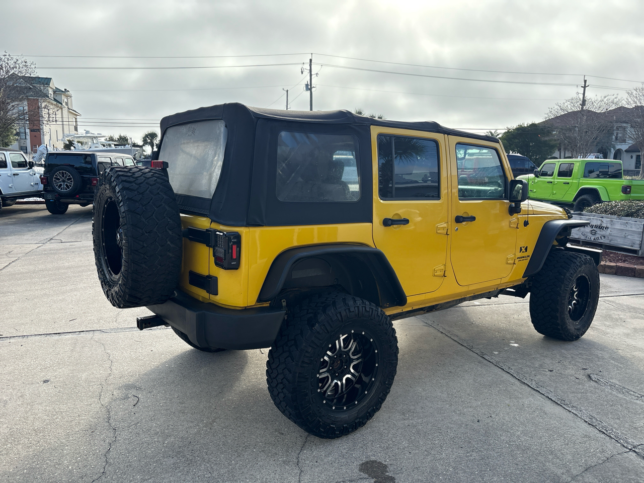 Jeep Wrangler 4WD 4dr Unlimited X 2008
