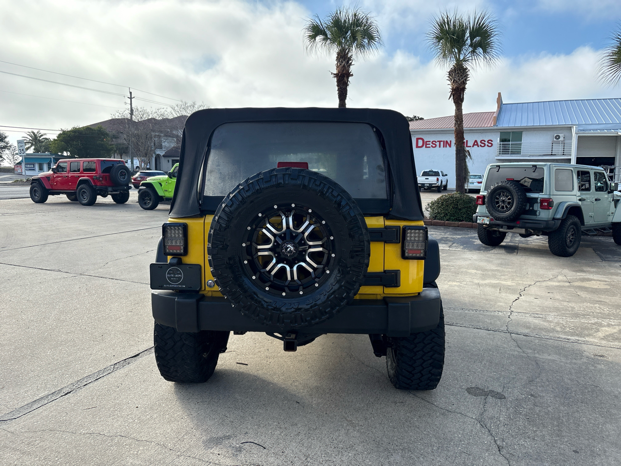 Jeep Wrangler 4WD 4dr Unlimited X 2008