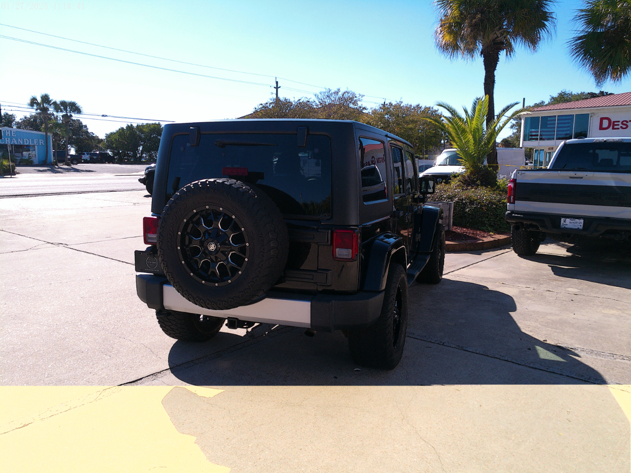 Jeep Wrangler Unlimited 4WD 4dr Sahara 2014 Jeep Wrangler Unlimited 4WD 4dr Sahara 2014