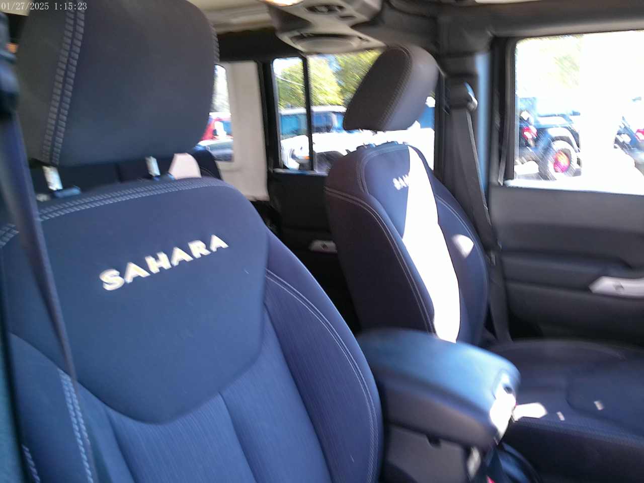 Jeep Wrangler Unlimited 4WD 4dr Sahara 2014 Jeep Wrangler Unlimited 4WD 4dr Sahara 2014