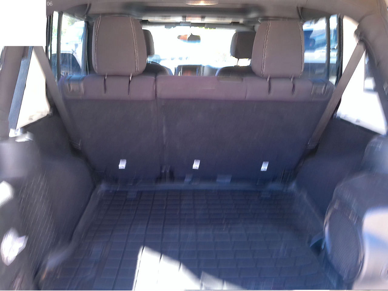 Jeep Wrangler Unlimited 4WD 4dr Sahara 2014 Jeep Wrangler Unlimited 4WD 4dr Sahara 2014