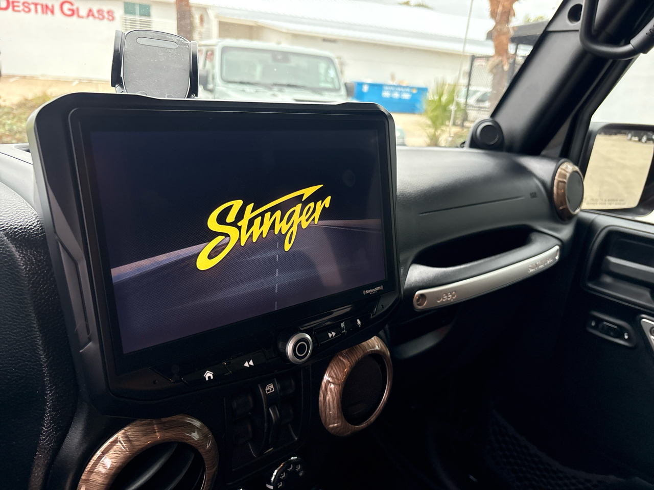 Jeep Wrangler Unlimited 4WD 4dr Rubicon 2012