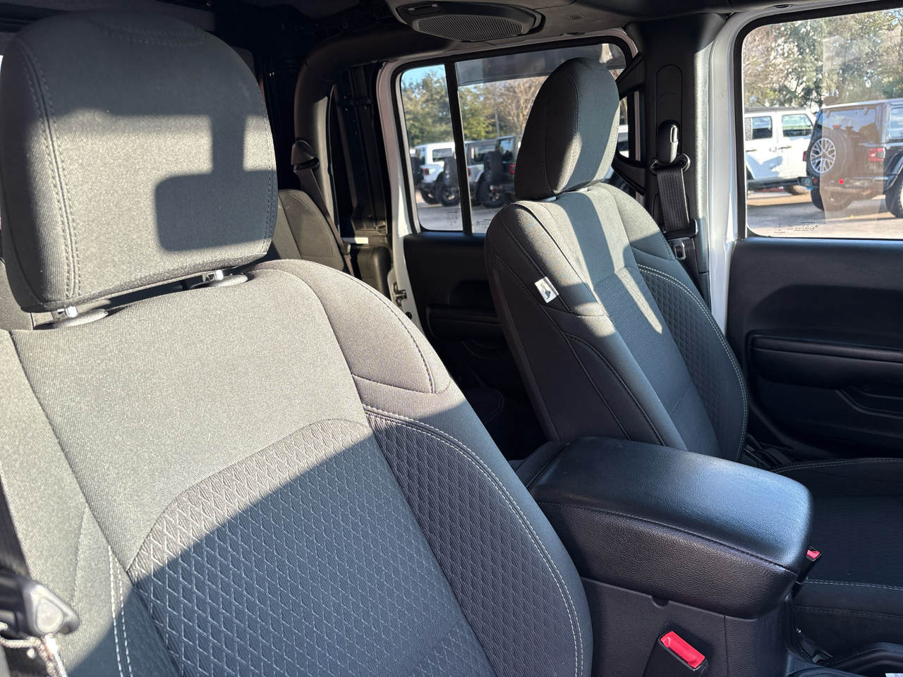 Jeep Gladiator 80th Anniversary 4x4 *Ltd Avail* 2021