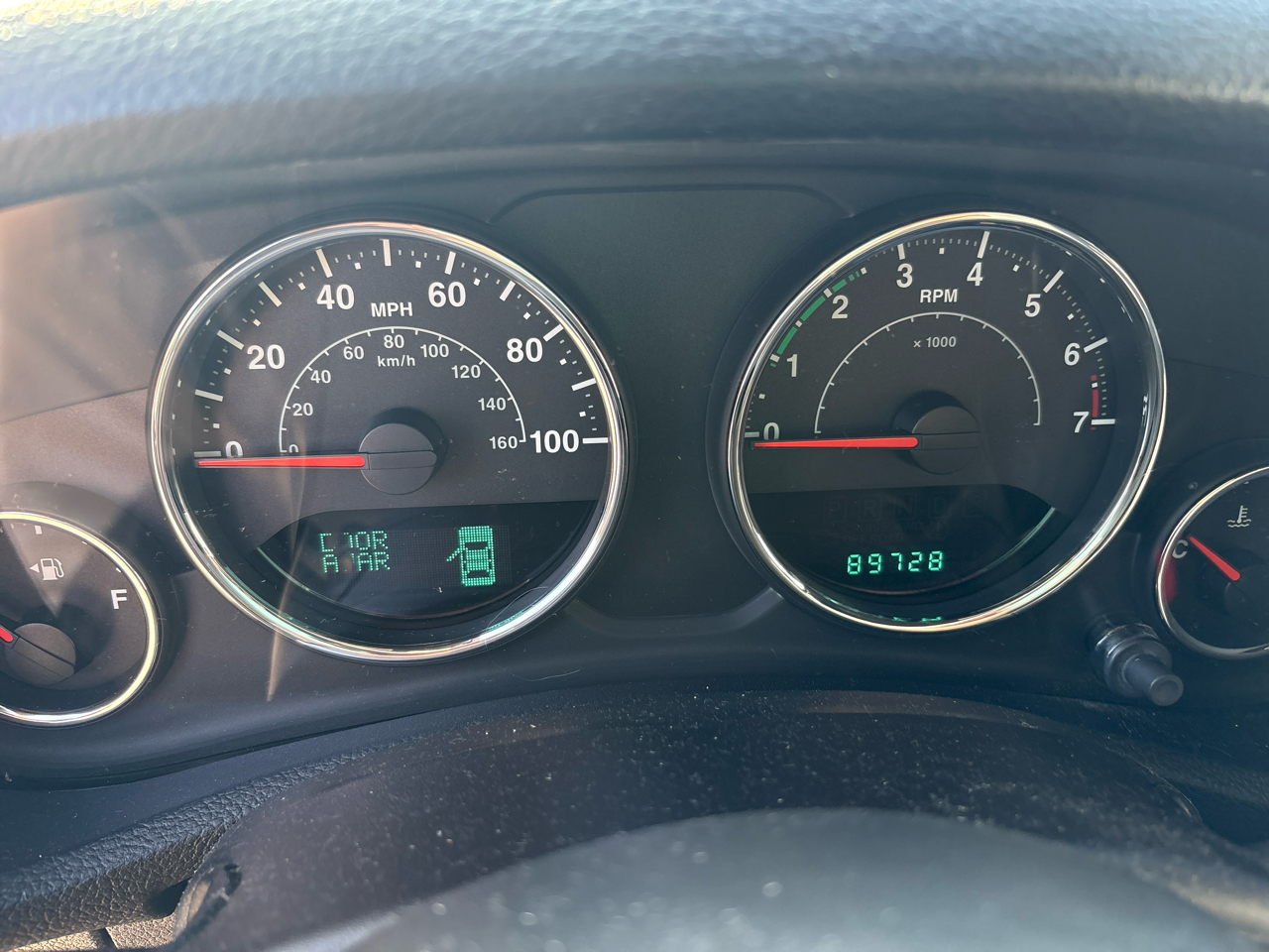 Jeep Wrangler Unlimited 4WD 4dr Sahara 2013