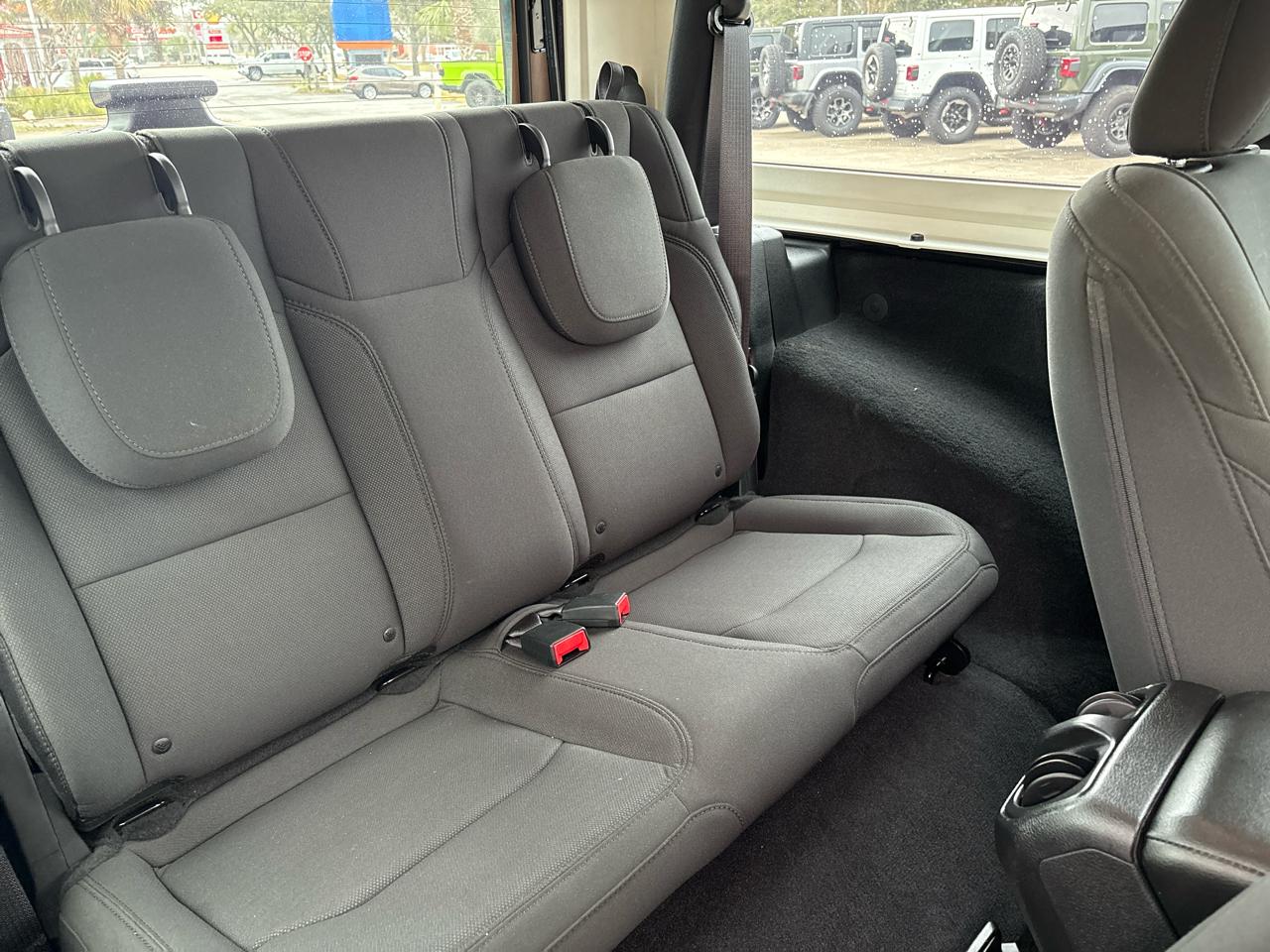 Jeep Wrangler Sport 4x4 2018