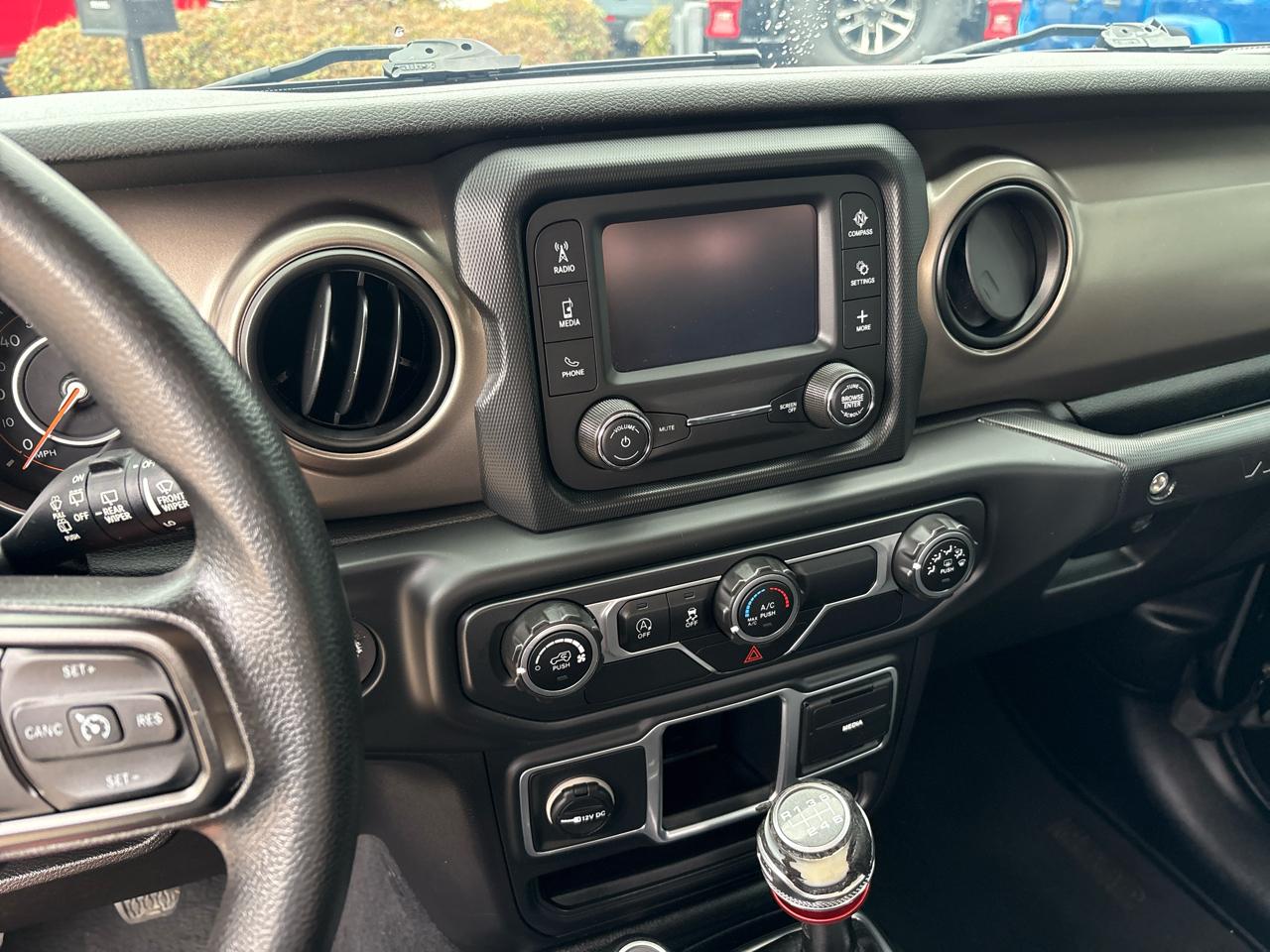 Jeep Wrangler Sport 4x4 2018