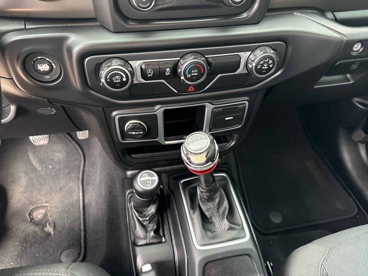 Jeep Wrangler Sport 4x4 2018