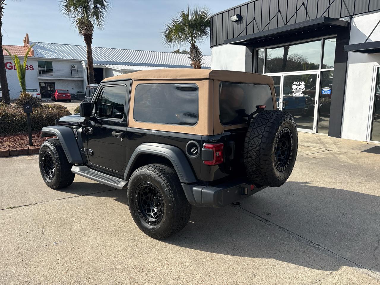 Jeep Wrangler Black and Tan 4x4 *Ltd Avail* 2020