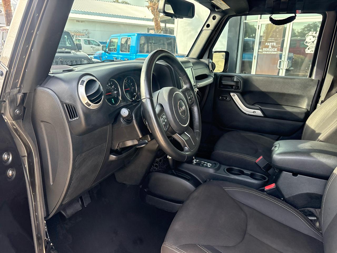 Jeep Wrangler Sahara 4x4 2017