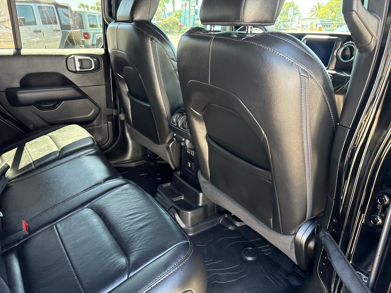 Jeep Wrangler Unlimited Sahara Altitude 4x4 2019