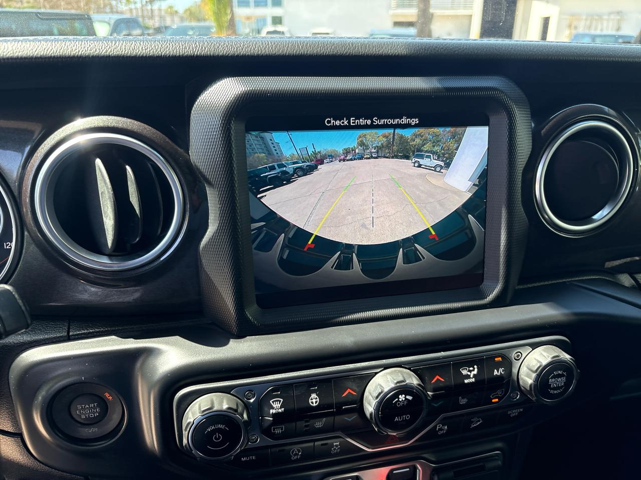 Jeep Wrangler Unlimited Sahara Altitude 4x4 2019