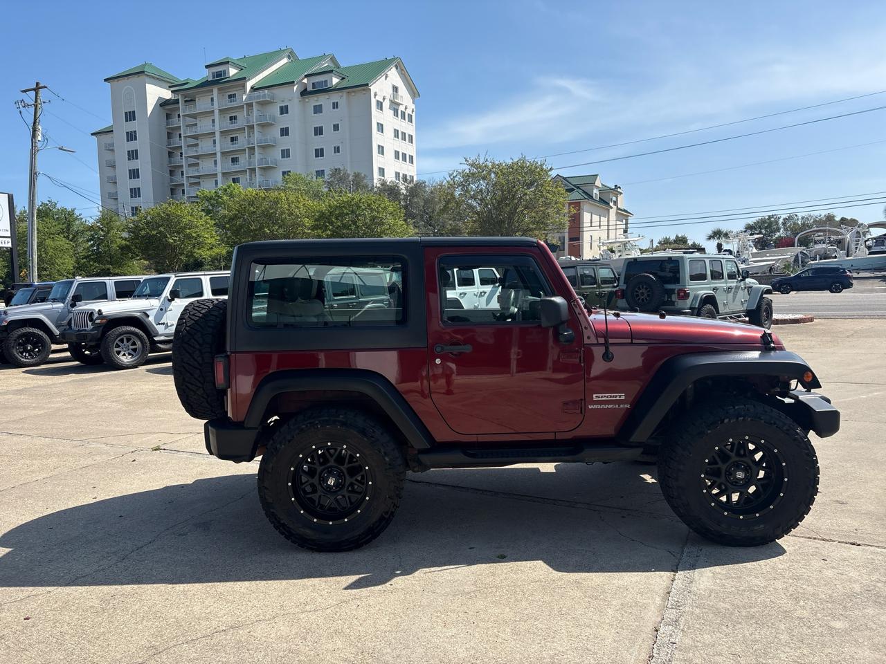 Jeep Wrangler 4WD 2dr Sport 2010
