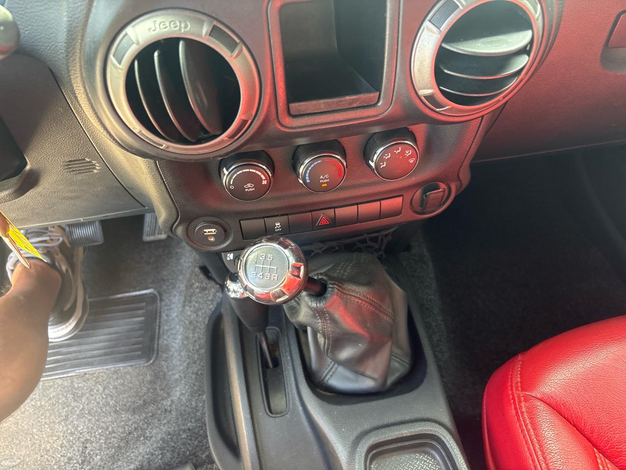 Jeep Wrangler Unlimited Sport 4x4 2017