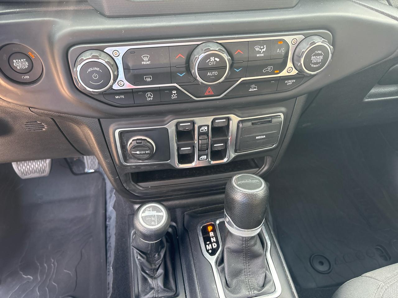 Jeep Gladiator Sport S 4x4 2021