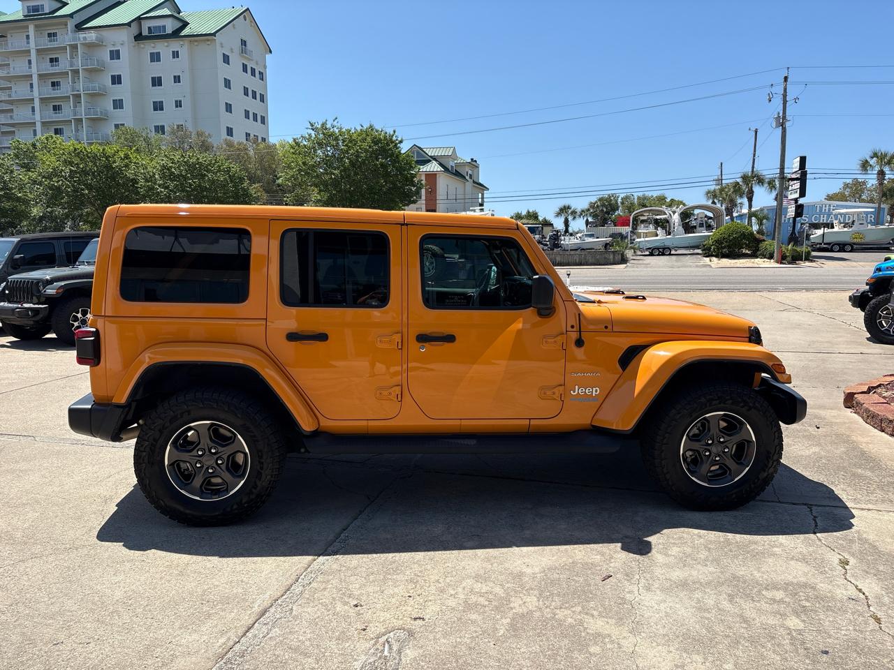 Jeep Wrangler 4xe Unlimited Sahara 4x4 2021