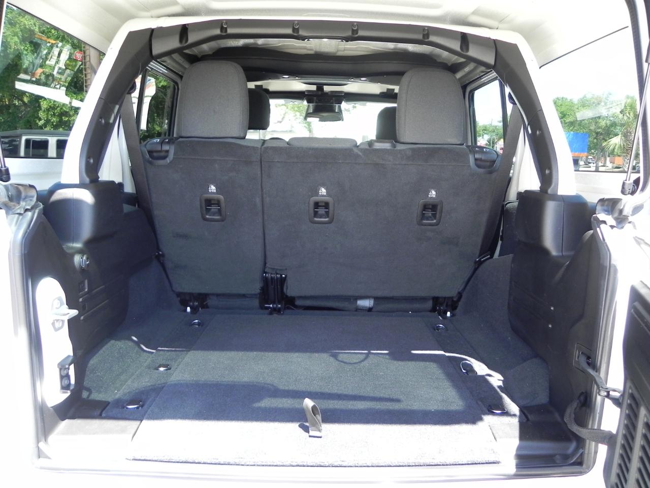 Jeep Wrangler Rubicon 4 Door 4x4 2025