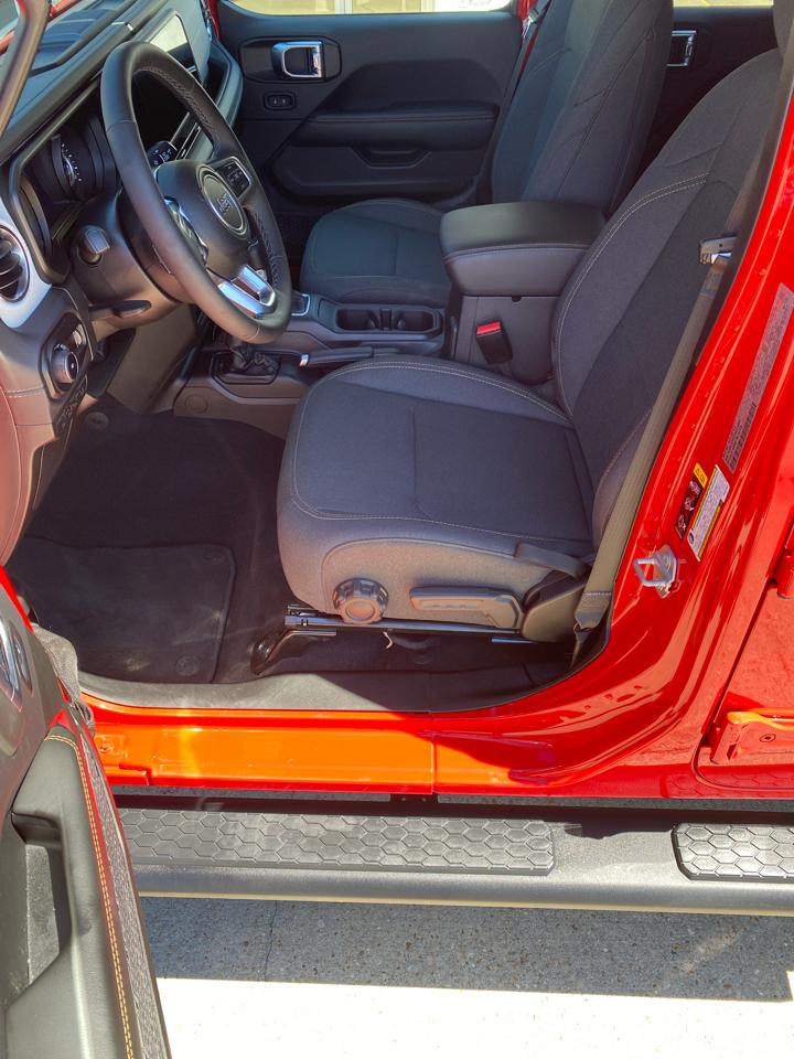 Jeep Wrangler Sahara 4 Door 4x4 2025