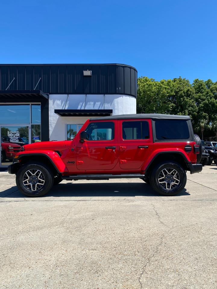 Jeep Wrangler Sahara 4 Door 4x4 2025