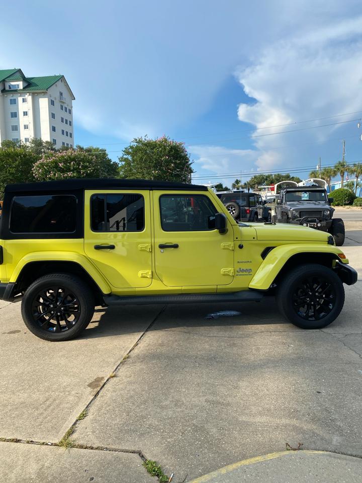 Jeep Wrangler 4xe Sahara 4x4 2023