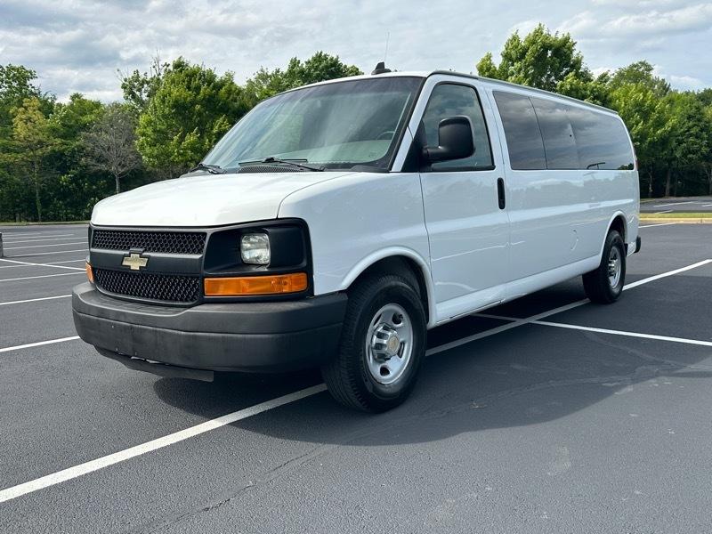Chevrolet Express Passenger  2016