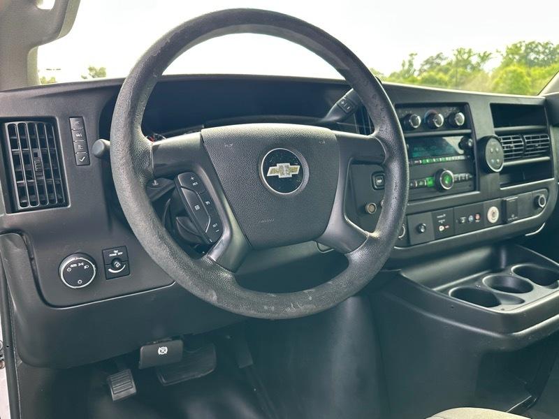 Chevrolet Express Passenger  2016