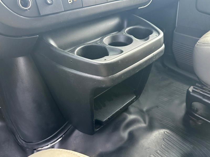Chevrolet Express Passenger  2016