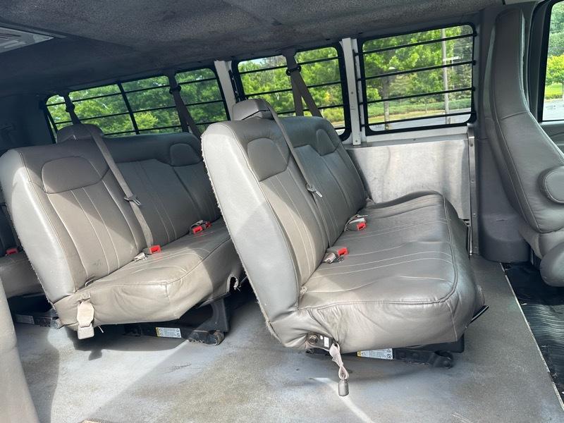 Chevrolet Express Passenger  2016