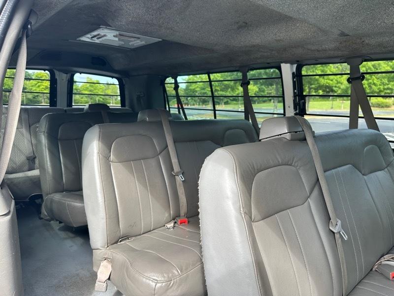 Chevrolet Express Passenger  2016