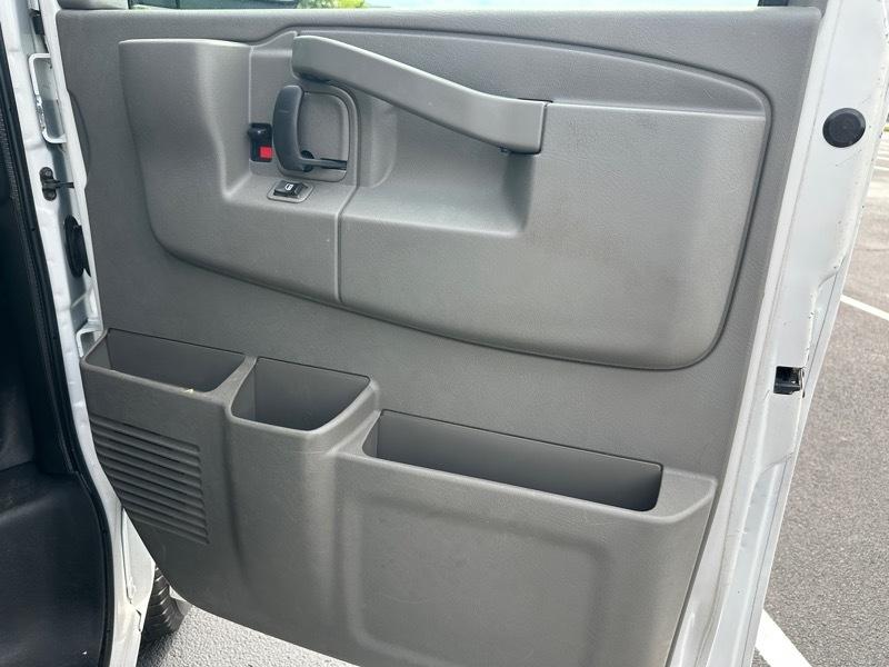Chevrolet Express Passenger  2016