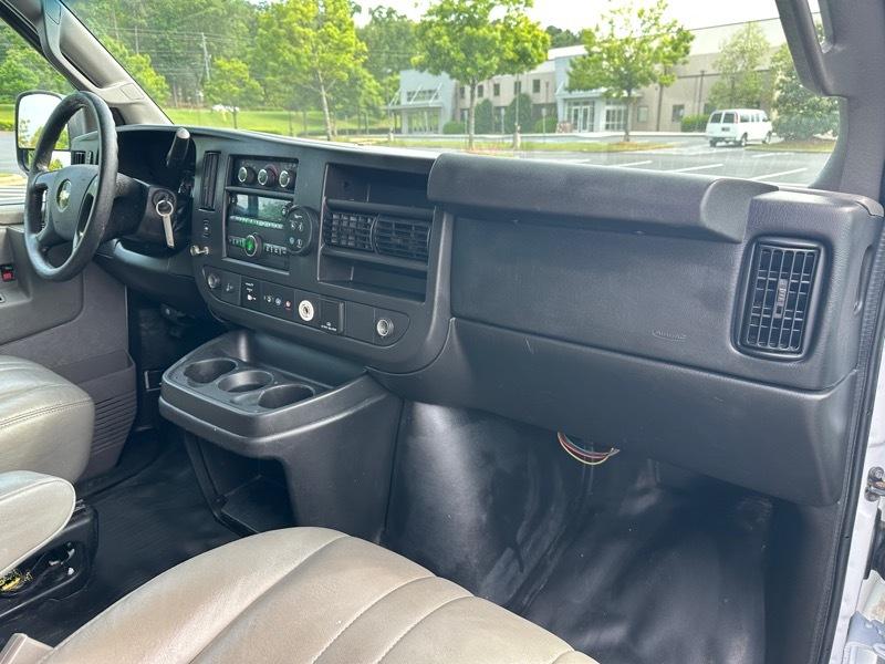 Chevrolet Express Passenger  2016