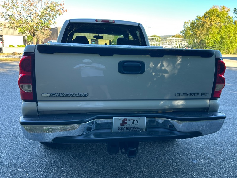Chevrolet Silverado 1500 Ext Cab 143.5" WB LT 2005 Chevrolet Silverado 1500 Ext Cab 143.5" WB LT 2005
