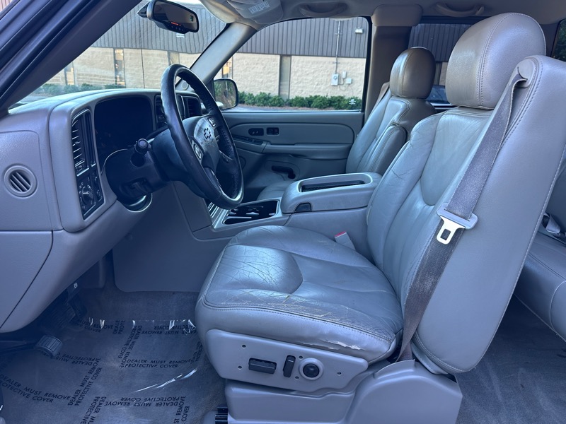 Chevrolet Silverado 1500 Ext Cab 143.5" WB LT 2005 Chevrolet Silverado 1500 Ext Cab 143.5" WB LT 2005
