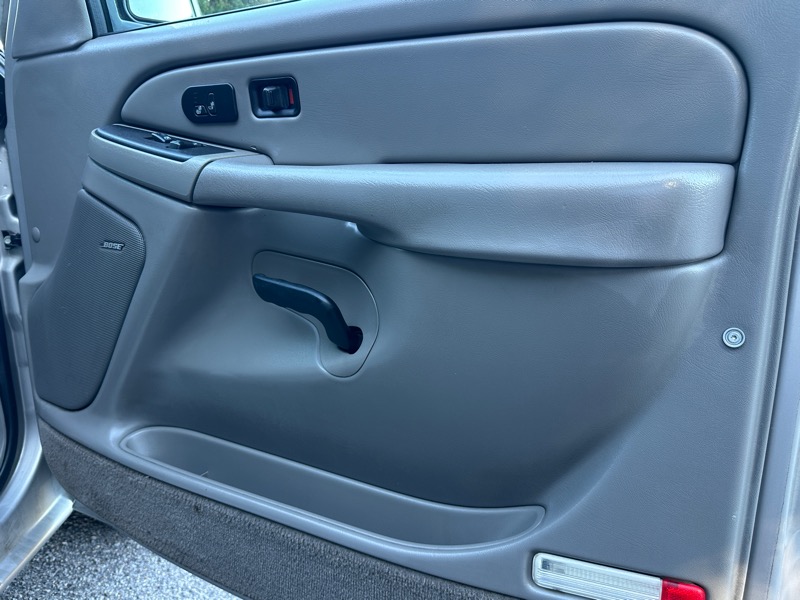 Chevrolet Silverado 1500 Ext Cab 143.5" WB LT 2005 Chevrolet Silverado 1500 Ext Cab 143.5" WB LT 2005
