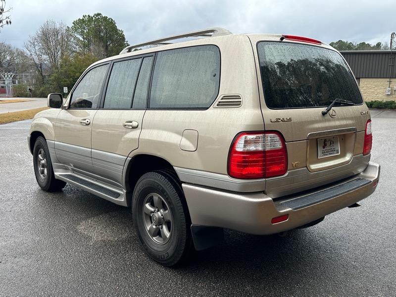 Lexus LX 470 4dr SUV 2002