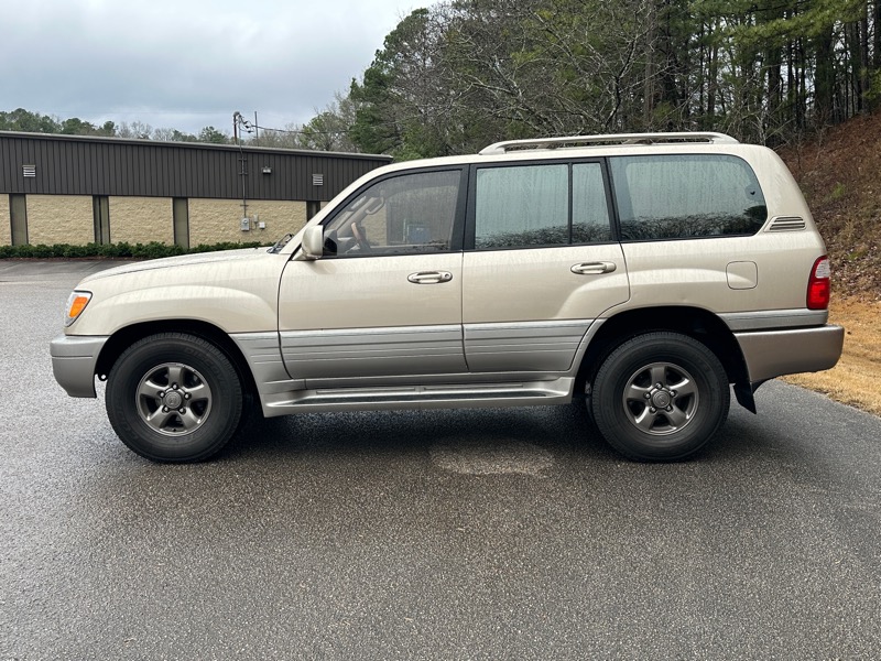 Lexus LX 470 4dr SUV 2002