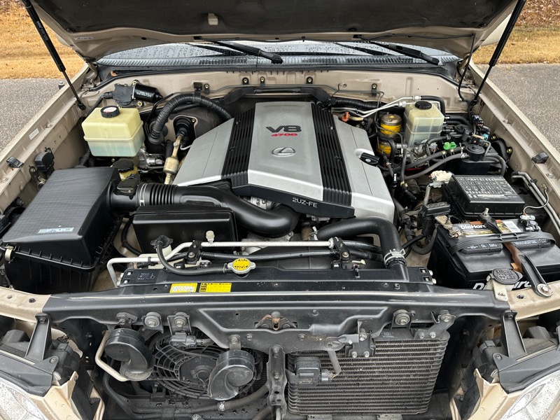 Lexus LX 470 4dr SUV 2002