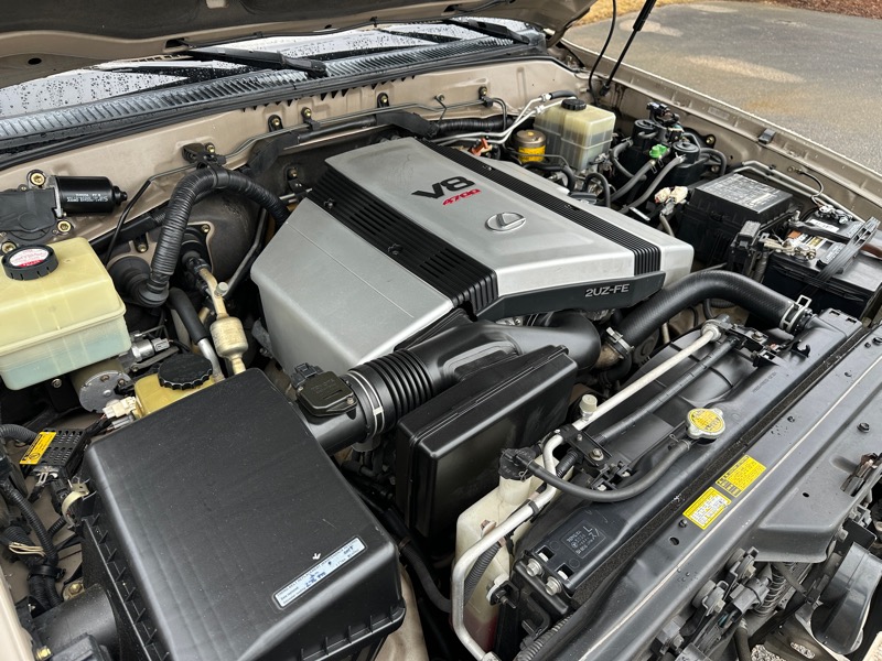 Lexus LX 470 4dr SUV 2002