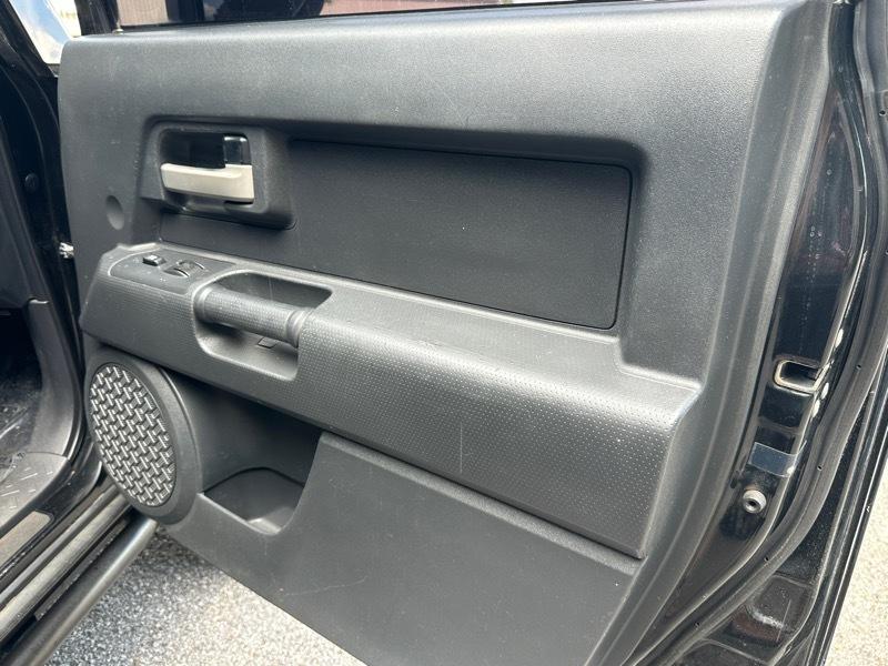 2007 Toyota FJ Cruiser Base - Photo 23