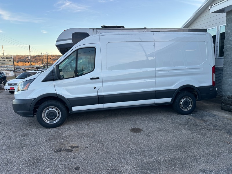 2018 Ford Transit Van T-150 148" Med Rf 8600 GVWR Sliding RH Dr