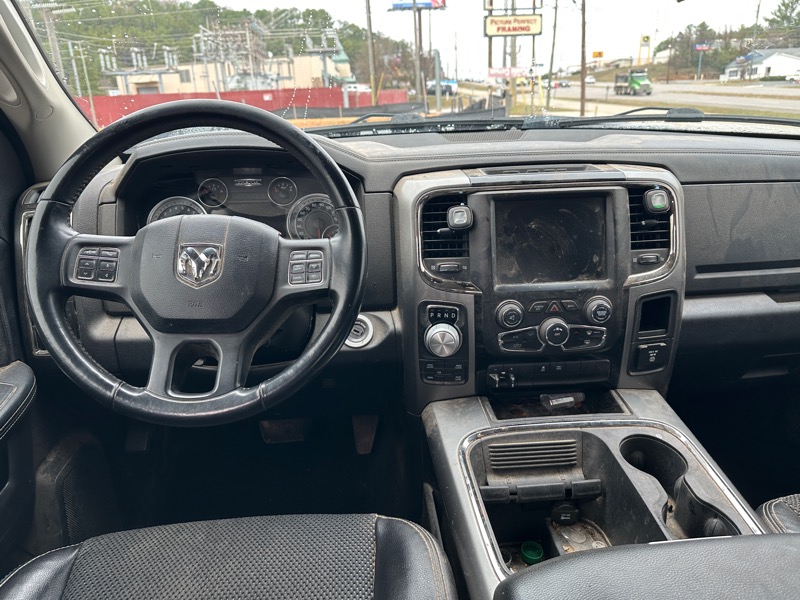 RAM 1500 4WD Crew Cab 149" Sport 2016