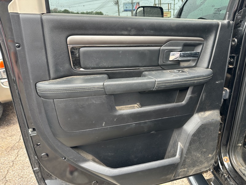 RAM 1500 4WD Crew Cab 149" Sport 2016