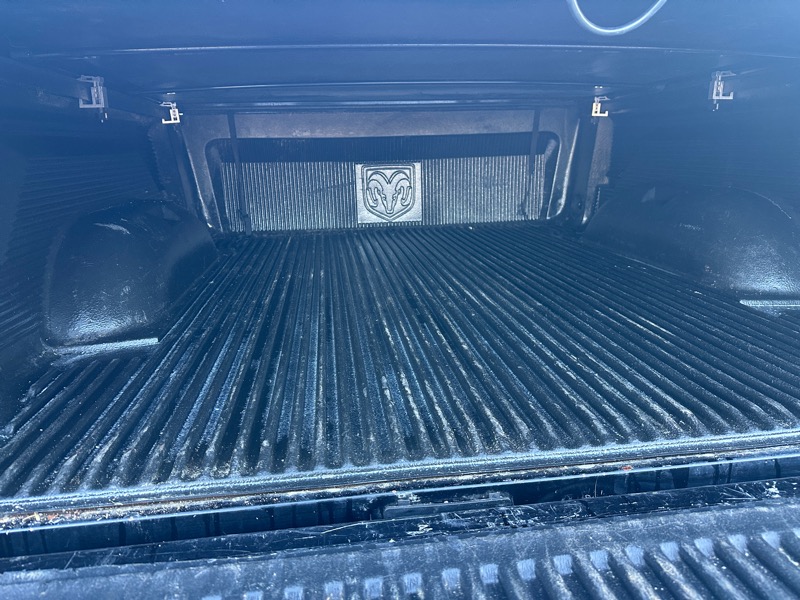 RAM 1500 4WD Crew Cab 149" Sport 2016