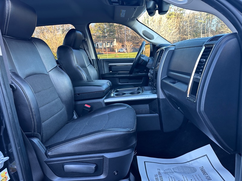 RAM 1500 4WD Crew Cab 149" Sport 2016