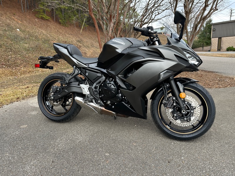 Kawasaki Ninja 650  2023