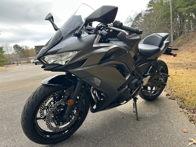 Kawasaki Ninja 650  2023