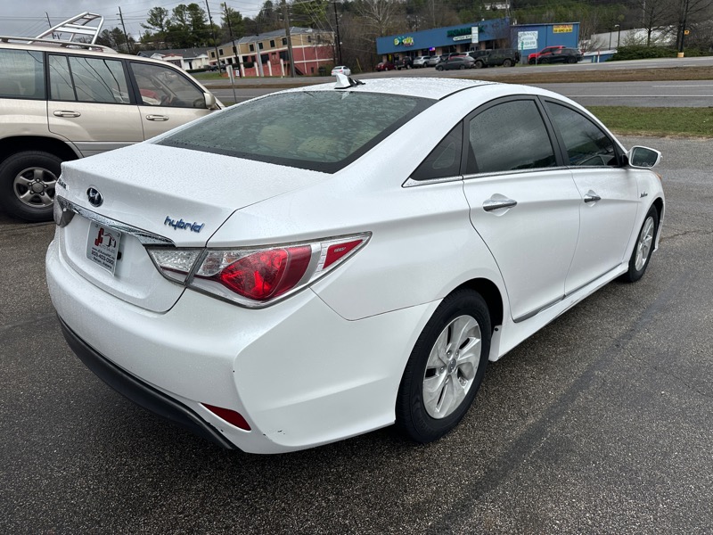Hyundai Sonata Hybrid 4dr Sdn 2015