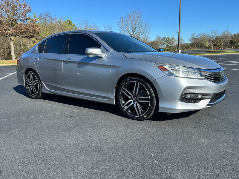 2017 Honda Accord Sedan Touring Auto