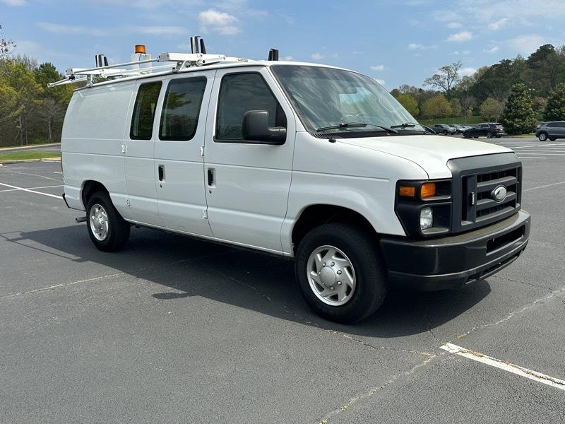 2014 Ford Econoline Cargo Van E-150 Commercial