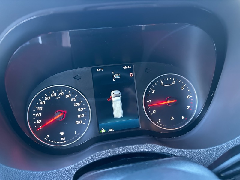 Mercedes-Benz Sprinter Cargo Van 1500 Standard Roof I4 144" RWD 2022