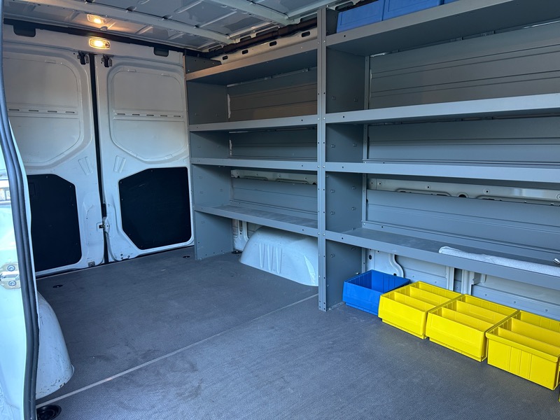 Mercedes-Benz Sprinter Cargo Van 1500 Standard Roof I4 144" RWD 2022